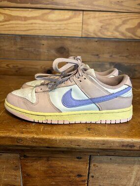Women's Nike Dunk Low "Pink Oxford" Sneakers Size 9
